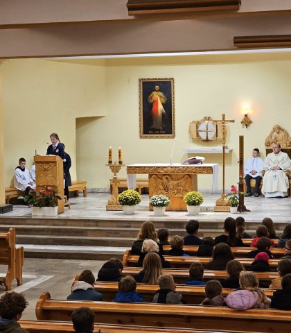 Ostatnia październikowa Eucharystia (1).jpg