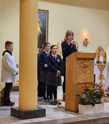 Ostatnia październikowa Eucharystia (5).jpg