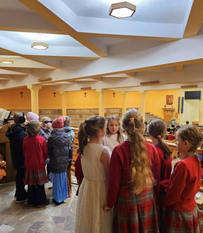 Ostatnia październikowa Eucharystia (7).jpg