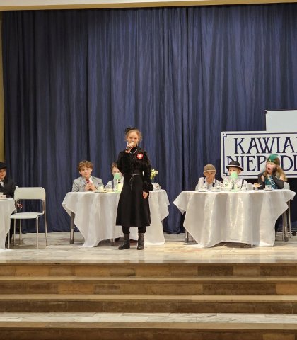 Szkolne obchody Dnia Niepodległości (18).jpg