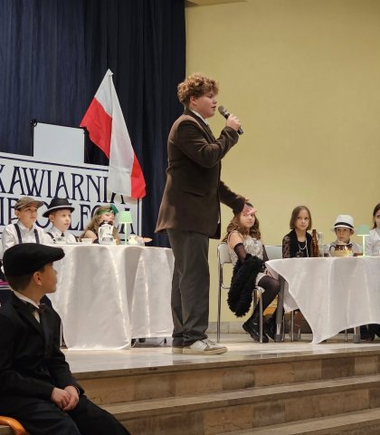 Szkolne obchody Dnia Niepodległości (26).jpg