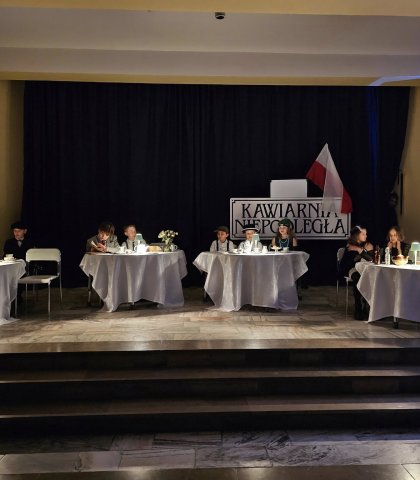 Szkolne obchody Dnia Niepodległości (30).jpg