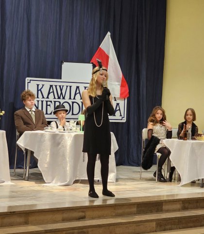 Szkolne obchody Dnia Niepodległości (31).jpg