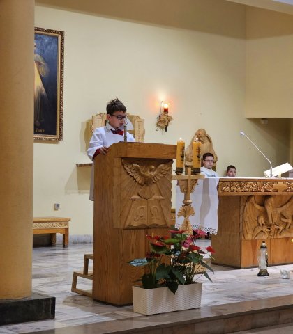 Liturgiczne wspomnienie Ofiarowania NMP w świątyni (4).jpg