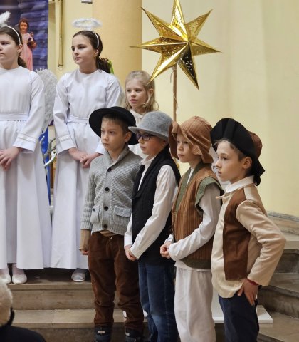 Szkolne Jasełka (16).jpg