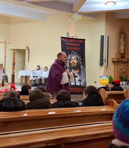 Copiątkowa Eucharystia (3).jpeg