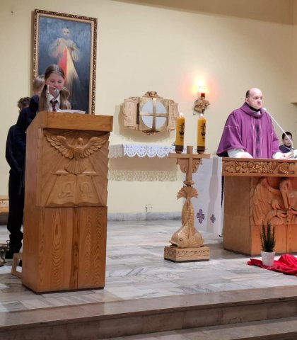 Copiątkowa Eucharystia (4).jpeg