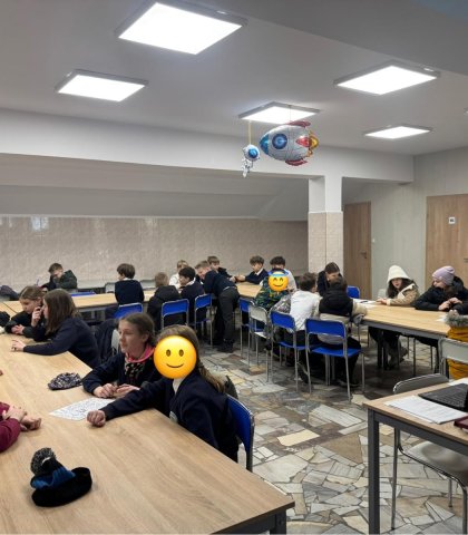 Drugi dzień rekolekcji szkolnych (11).jpeg