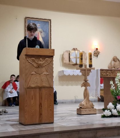 Eucharystia i uroczysta akademia (11).jpeg