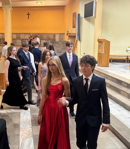 Pożegnanie tegorocznych absolwentów (40).jpeg