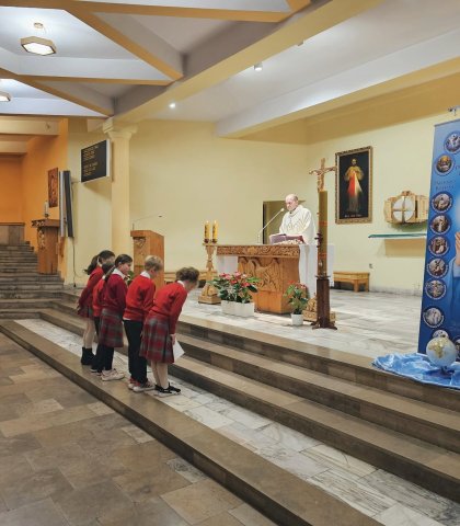 Poświęcenie różańców (6).jpg